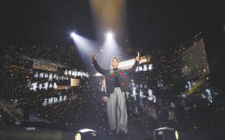 明星歌手陆续登台 北京演唱会提早“迎春”